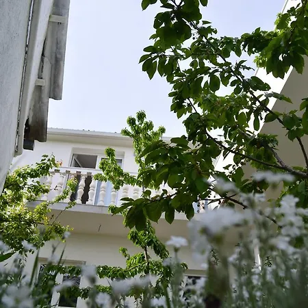 Apartman Gizdavac Exterior photo